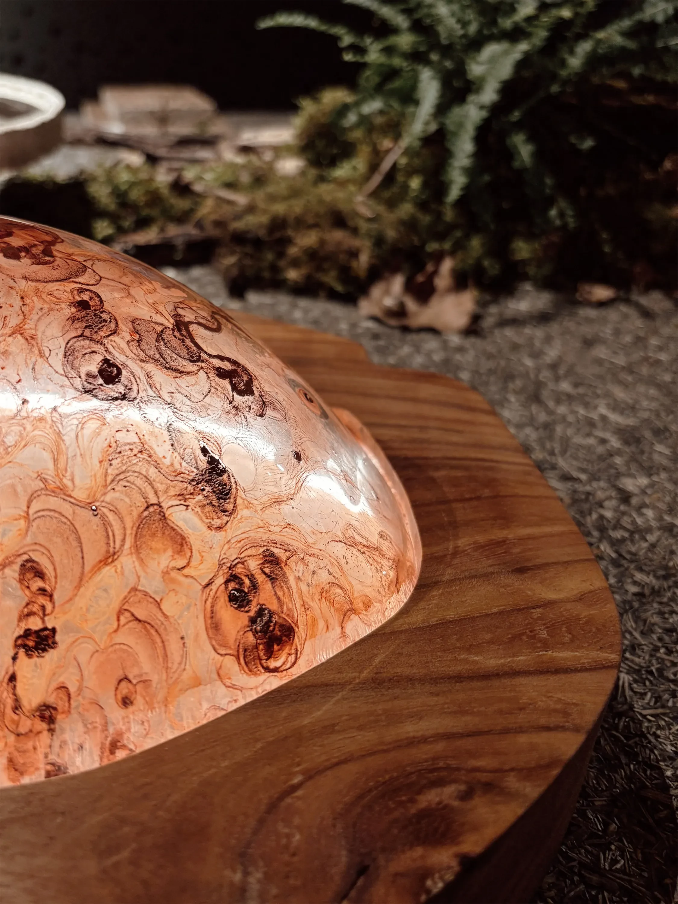 Glass lamp with rust decorative pattern.